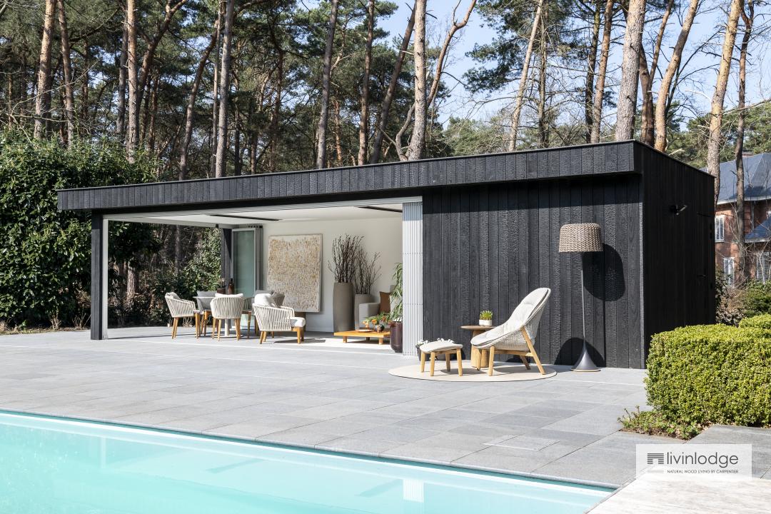 Moderne poolhouse annex tuinberging